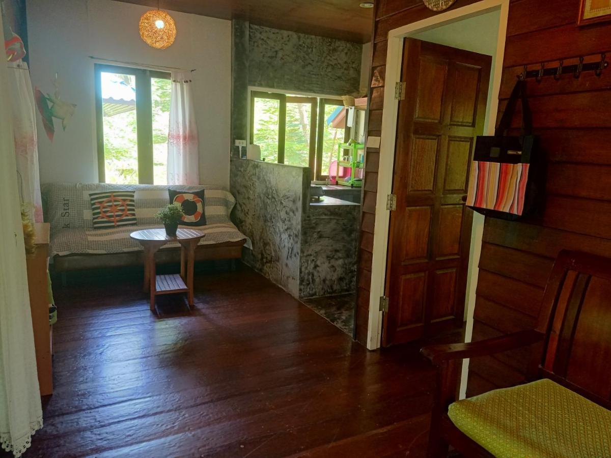 Baan Moonchan House تشالوكلوم المظهر الخارجي الصورة